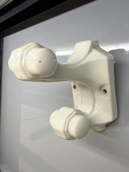 Patère double – Salle de bain – Crochet céramique blanc vintage