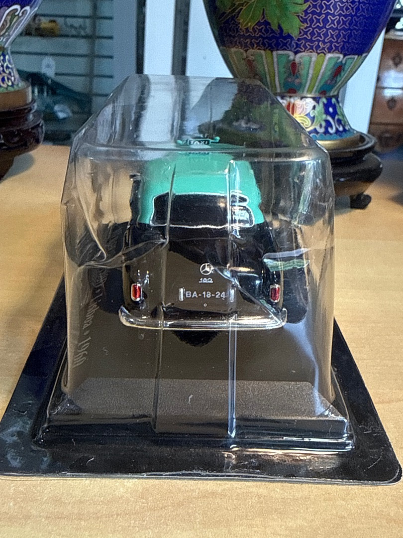 Voiture – Mercedes 180d – Jouets – Taxi Lisbonne noir