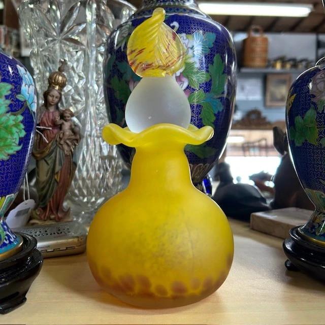 Vase en Pâte de Verre avec un bouchon Verrerie d'art de Toul pièce unique