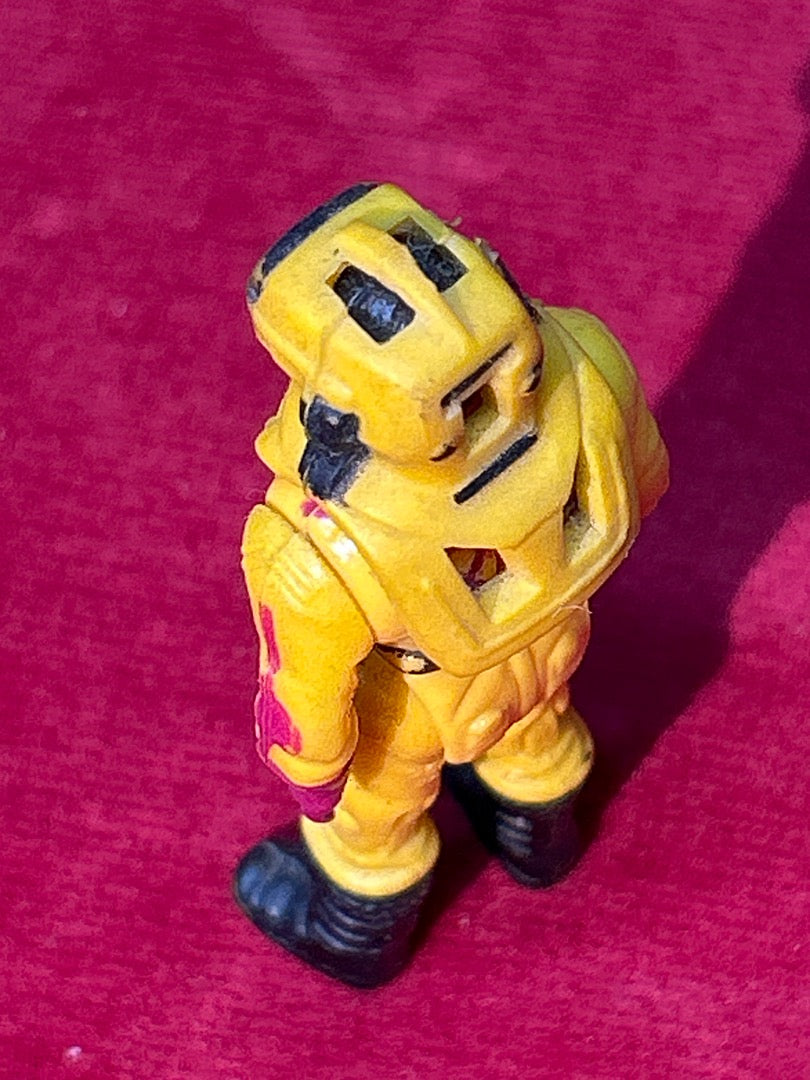 Figurine Mask Brad Turner vintage combinaison jaune et casque