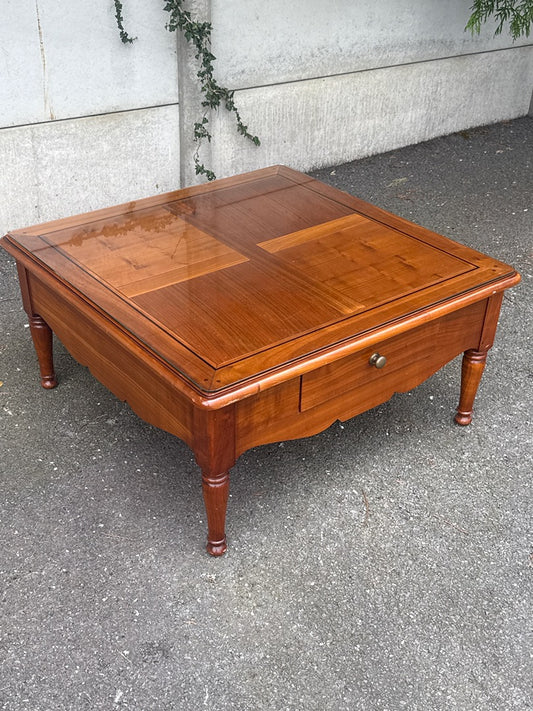 Table basse bois massif – Vintage – Mobilier – Style Louis Philippe