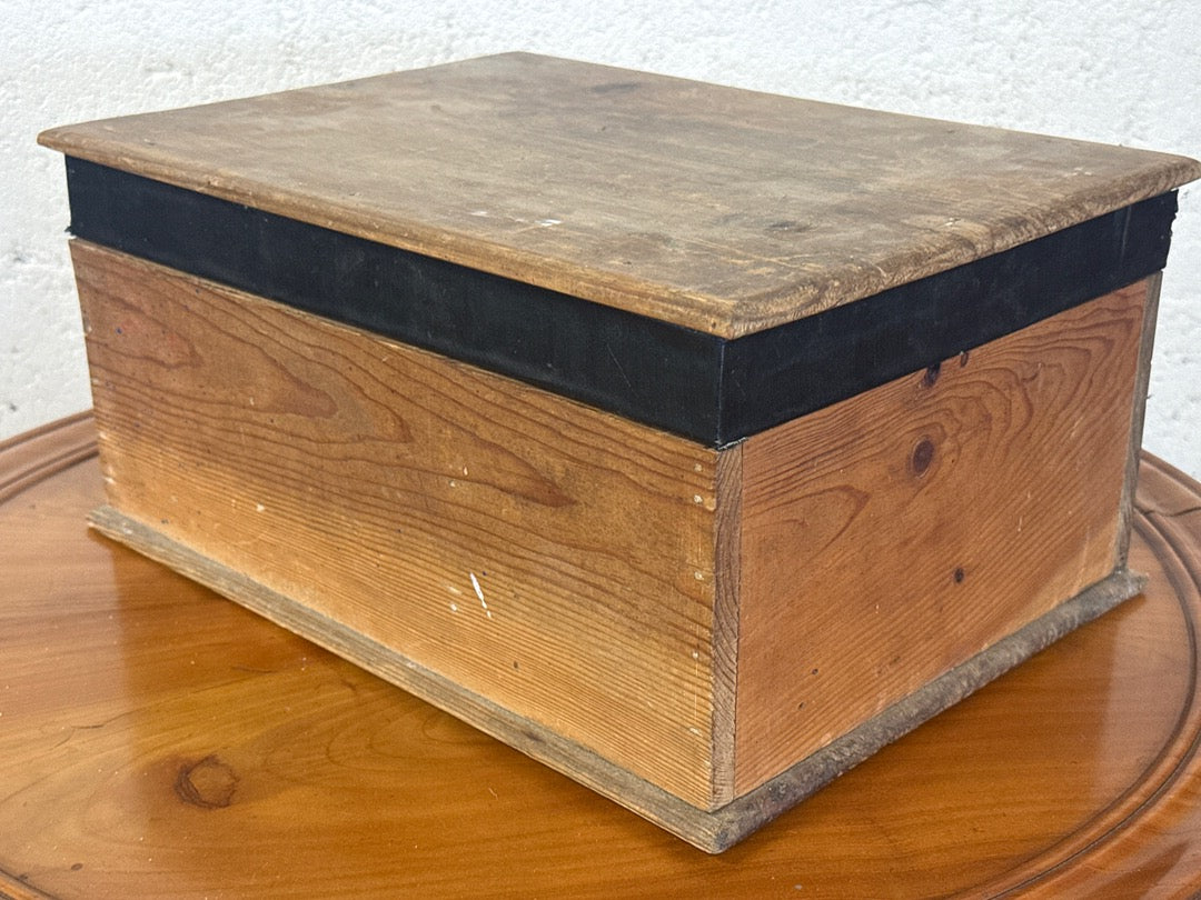 Boite de rangement en bois vintage – Coffret compartimente