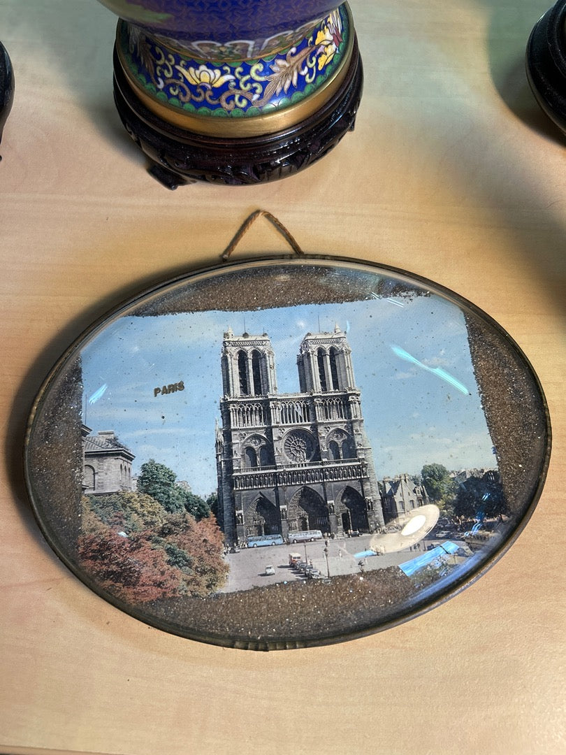 Cadre Ovale Souvenir Notre-dame de Paris Verre Bombé