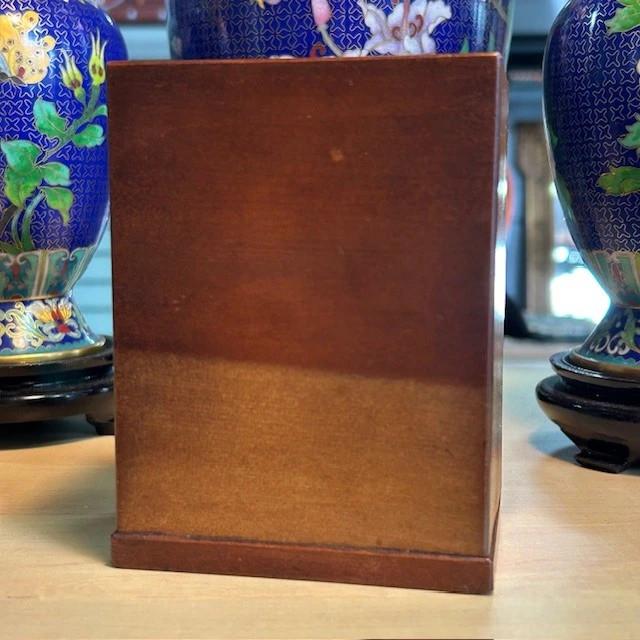 Cabinet Miniature Marqueterie bois Représentant le Mont Fugi