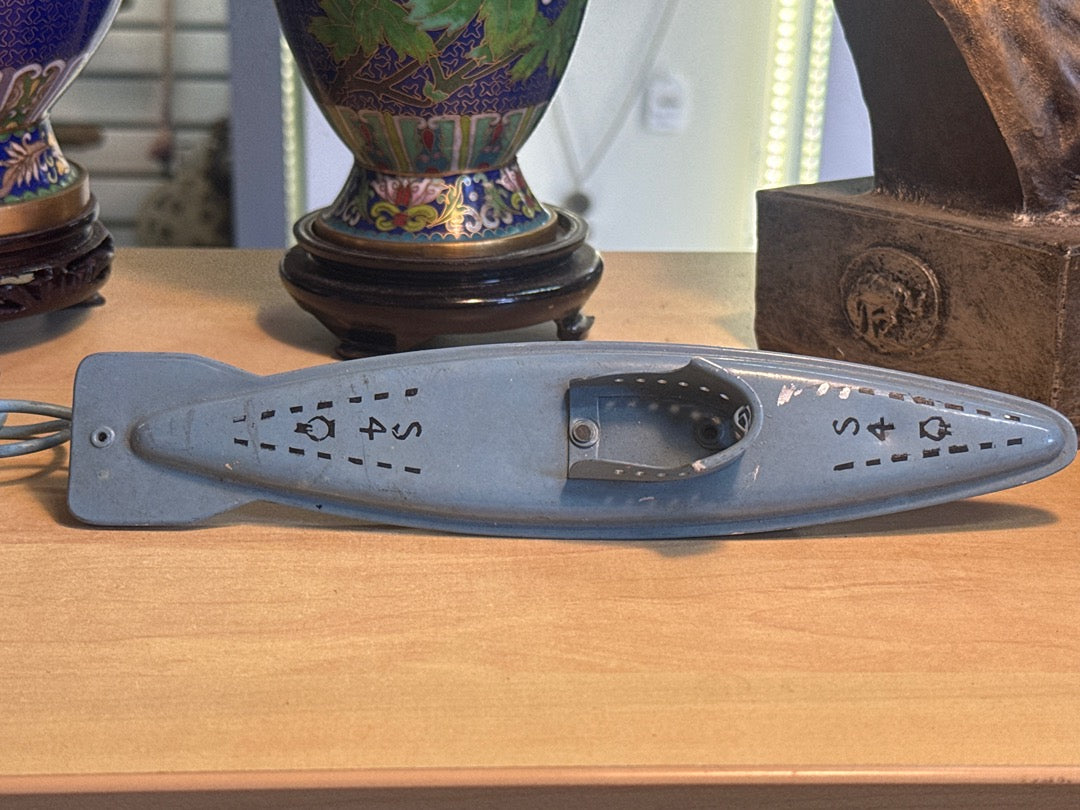Sous-marin miniature – S4 – Jouet vintage – Métal à poire