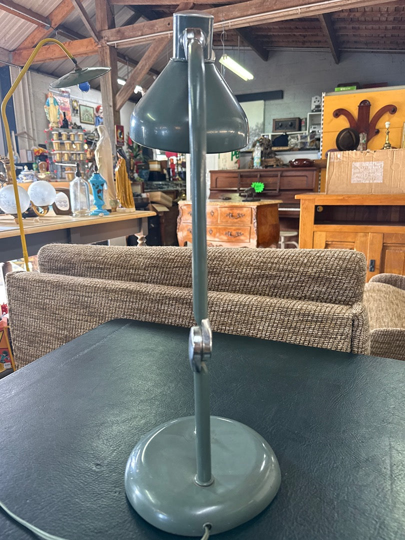 Lampe de bureau vintage – Lampe articulée en métal vert Jumo