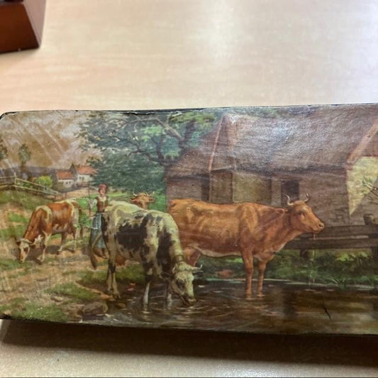 Boîte En Bois Avec Décor De Vaches
