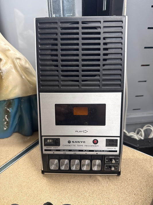 Lecteur cassette – Sanyo M 2533 – Audio – Vintage noir argent
