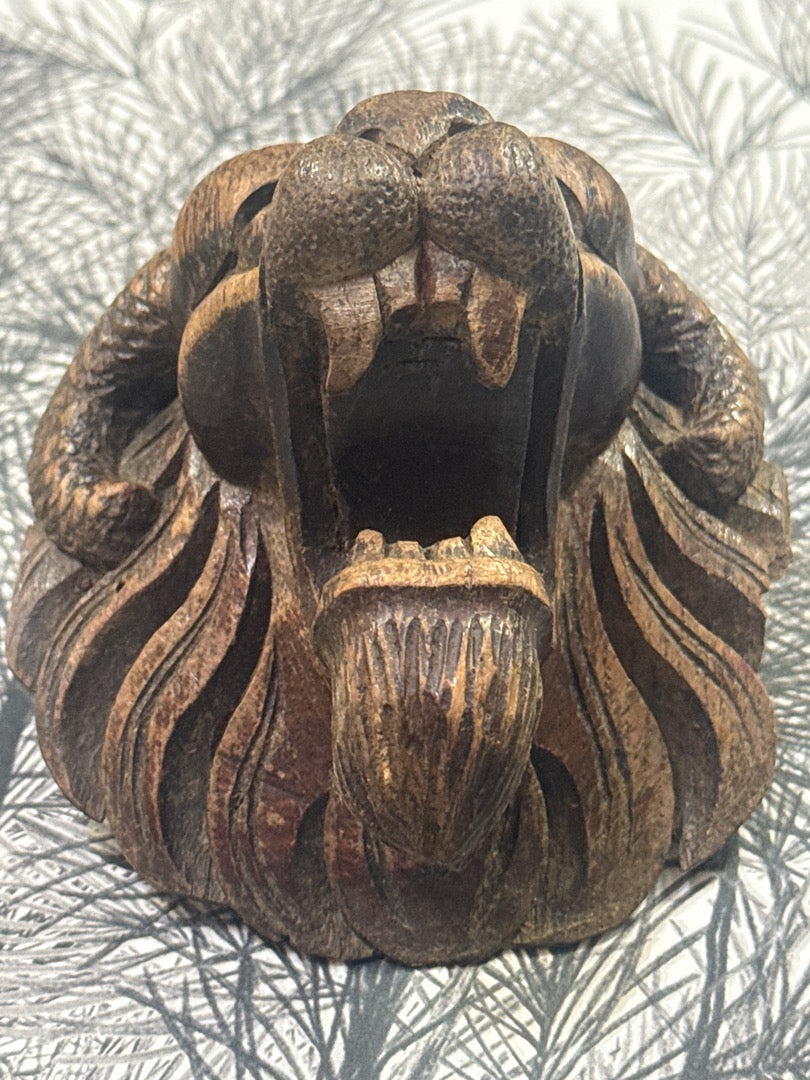 Sculpture murale – Lion en bois – Décoration – Sculpté main
