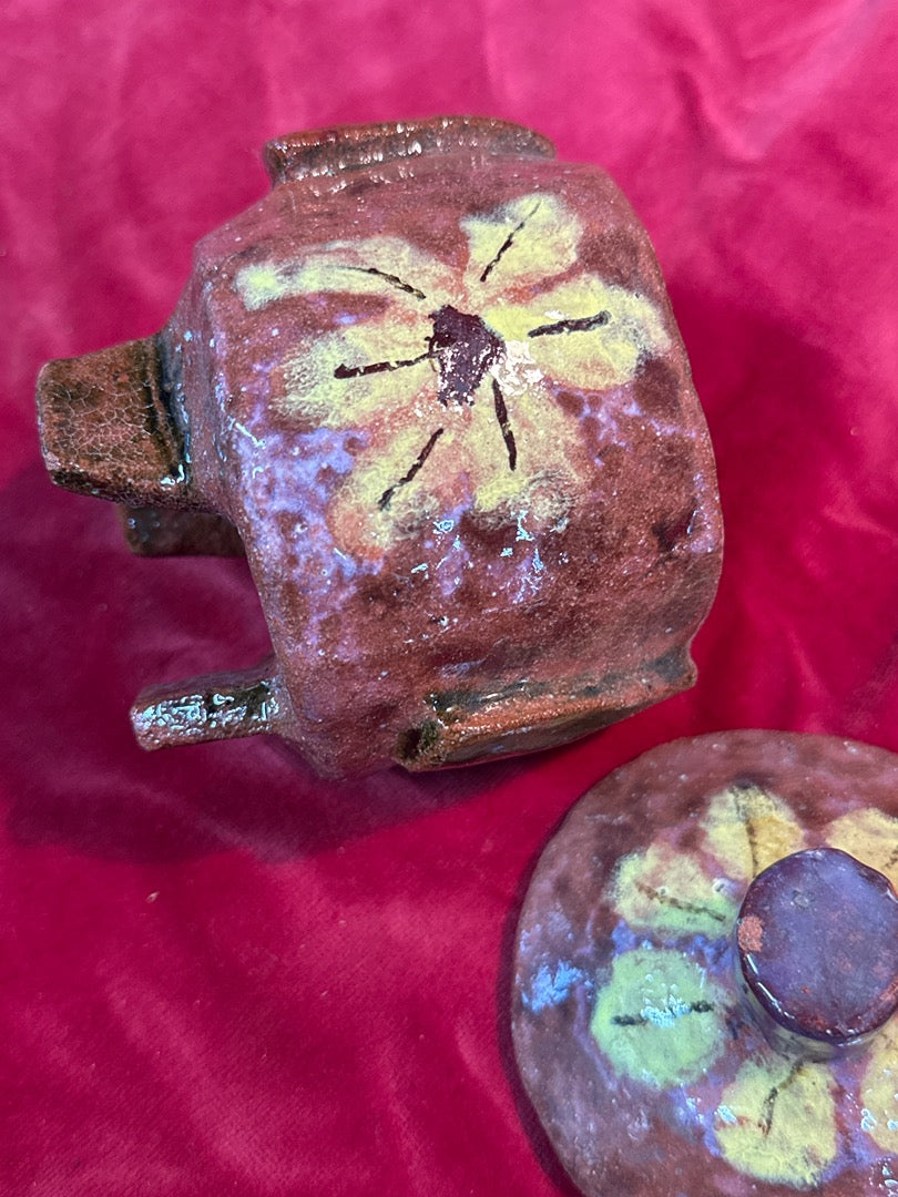 Pot en céramique – Fait main – Poterie – Décor fleuri