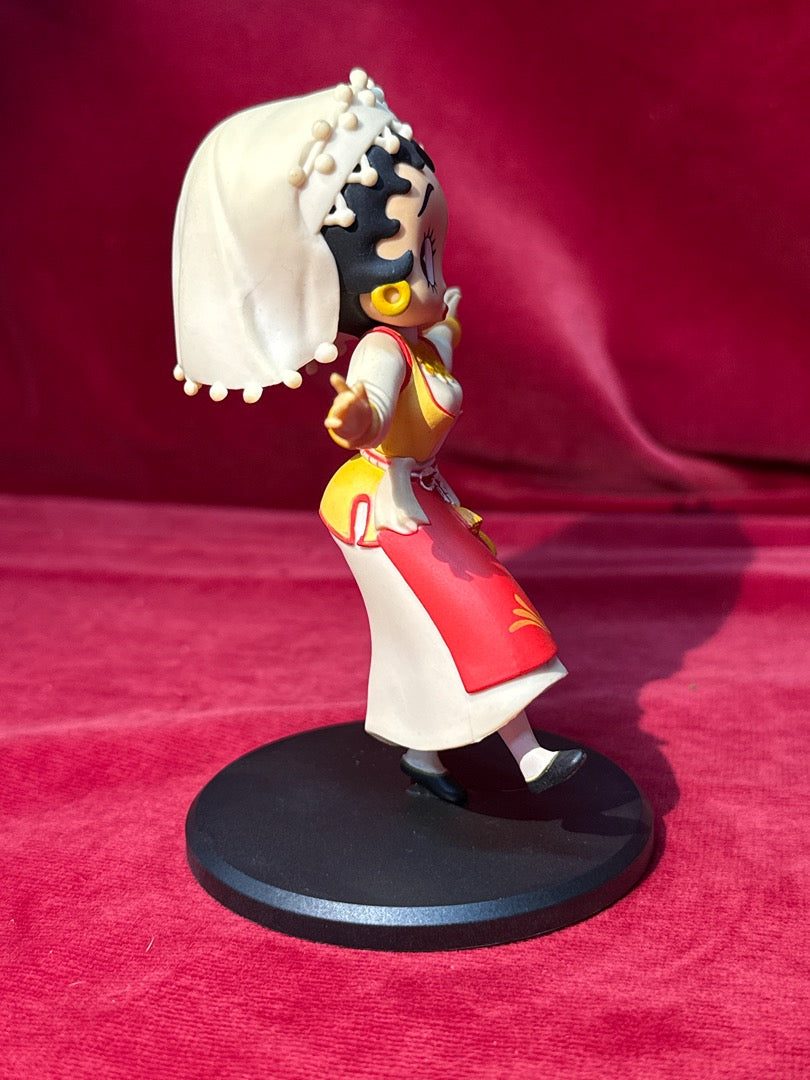 Figurine Betty Boop en costume traditionnel Fleischer Studios