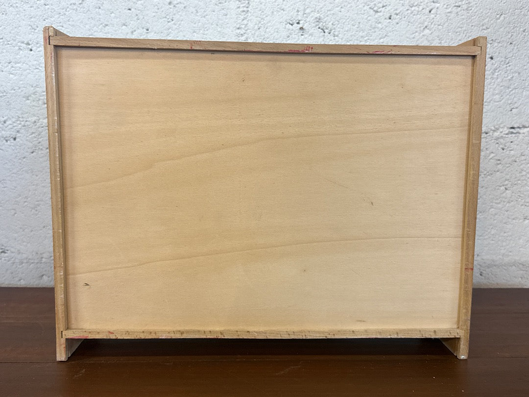 Armoire poupée vintage Bambi – Meuble miniature bois