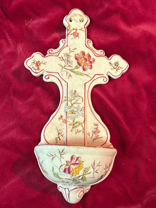 Bénitier d’applique – Céramique – Décor fleuri