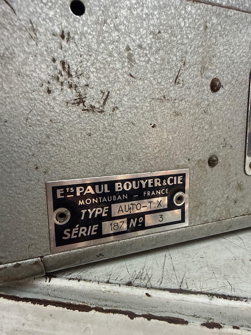 Amplificateur – Bouyer Auto-t.x. – Sonorisation – vintage métal gris