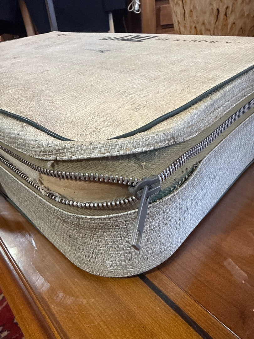 Valise vintage – Tai Route de Tahiti – Bagagerie – Toile