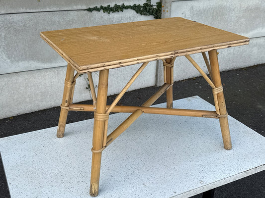 Table en rotin – Vintage – Mobilier – Style bohème