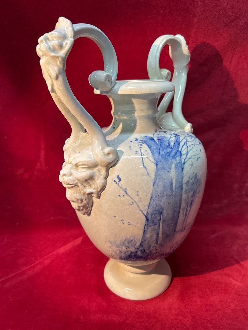 Grand vase en céramique anses visages de Moret-sur-loing