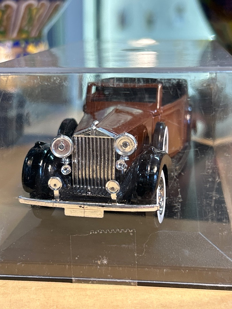 Voiture miniature Rolls Royce Phantom Ii