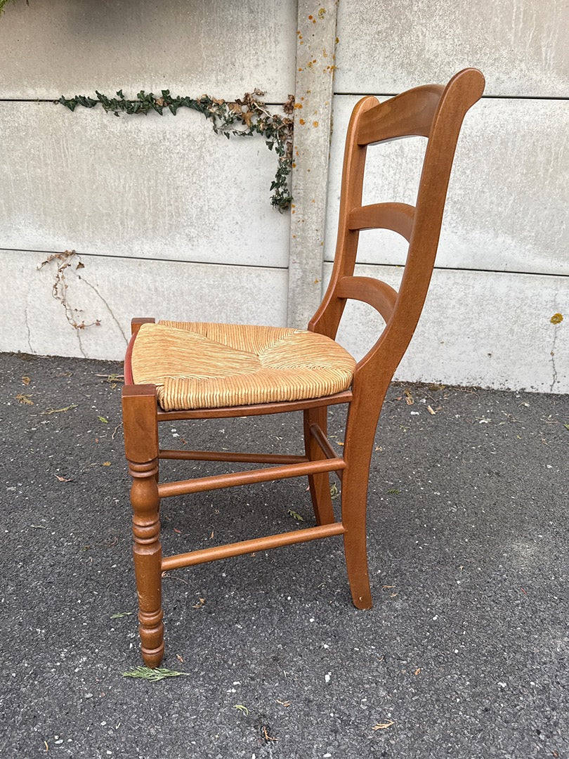 Lot de 4 chaises paillées en bois