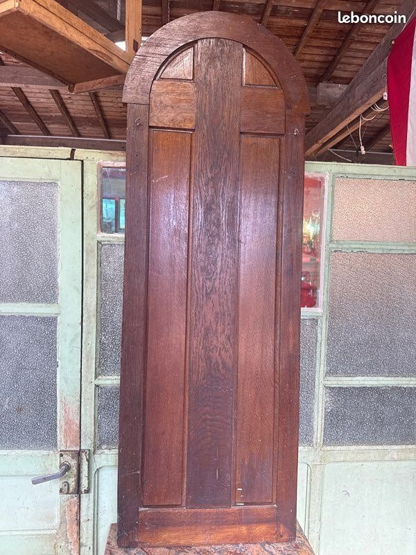 Panneau mural – Artisanat – Art – Bois brun colombe porte de presbytère représentant un crucifix