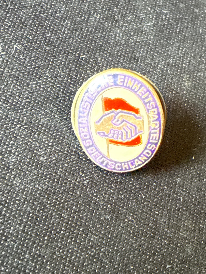 Insigne – Sed Rda – Souvenirs – Épingle à vis émaillée