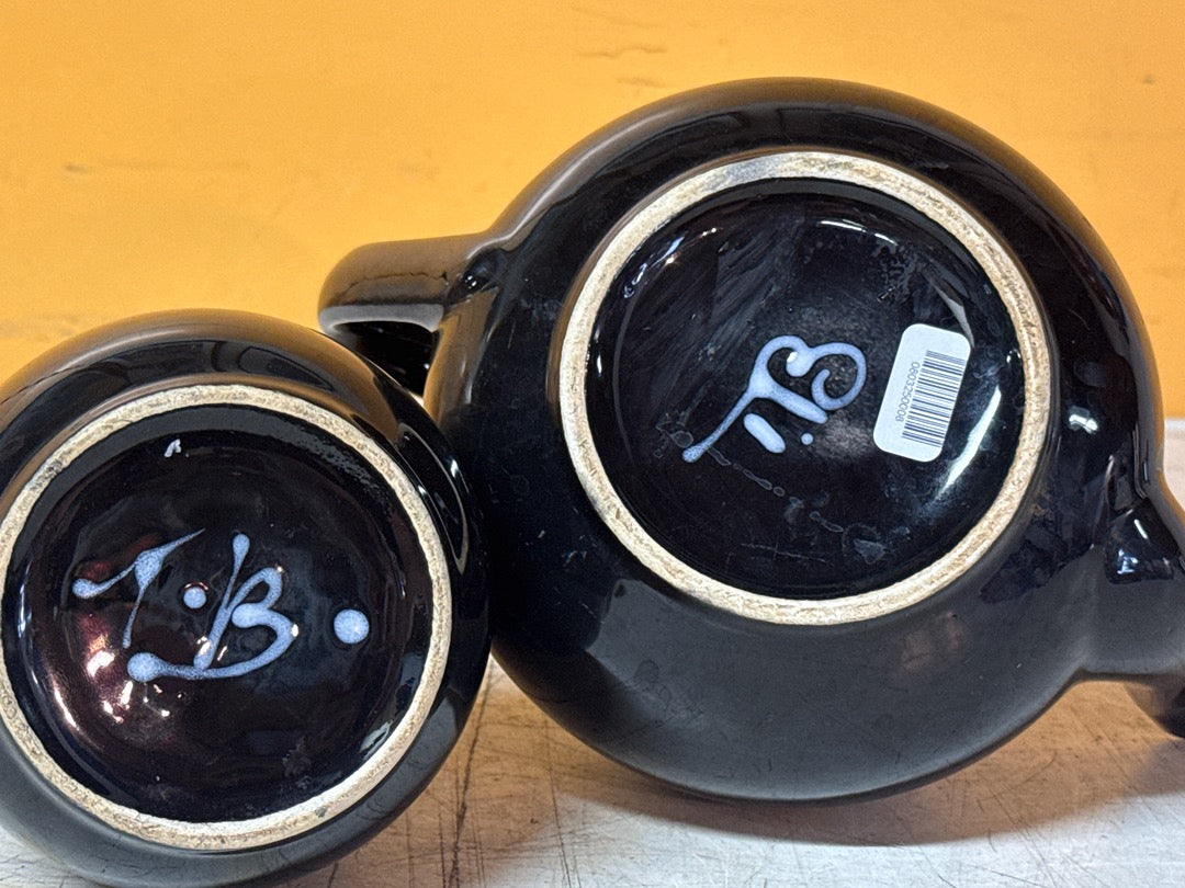 Service à thé – Théière et tasse en céramique noire