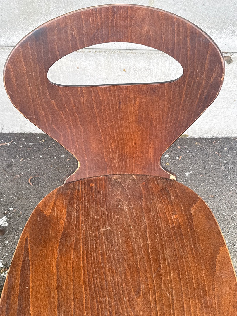 Paire de chaises – Style Baumann Fourmi – Bois vintage bistrot