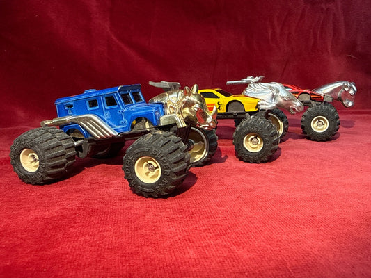 Vehicule Miniature Monster Truck Majorette Lot De trois