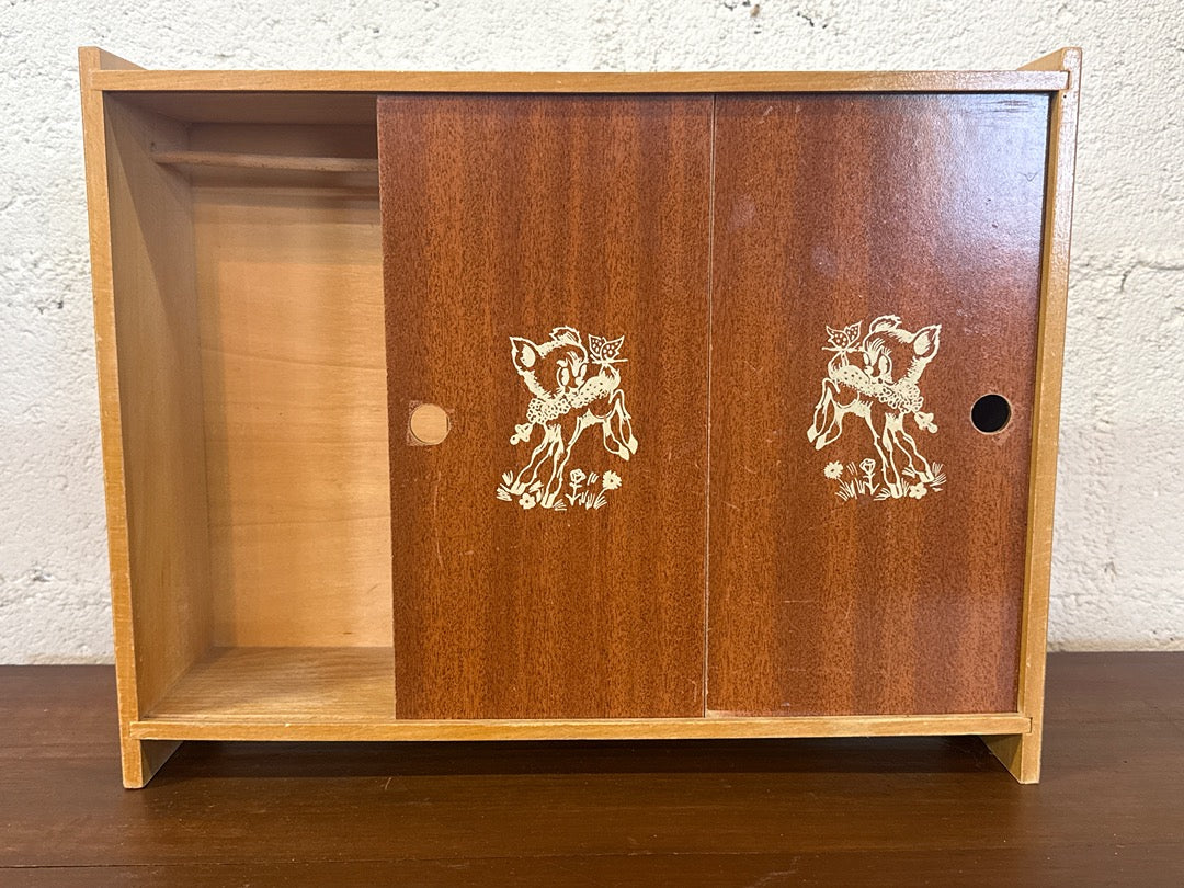 Armoire poupée vintage Bambi – Meuble miniature bois