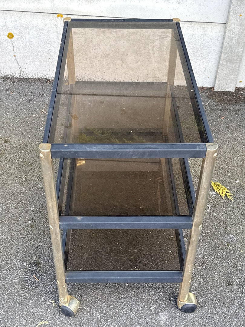 Desserte à roulettes Erard – Mobilier – Laiton et verre fumé