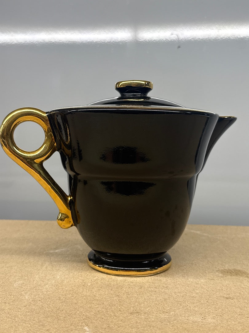 Théière – Vintage – Art de la table – Céramique noire dorée