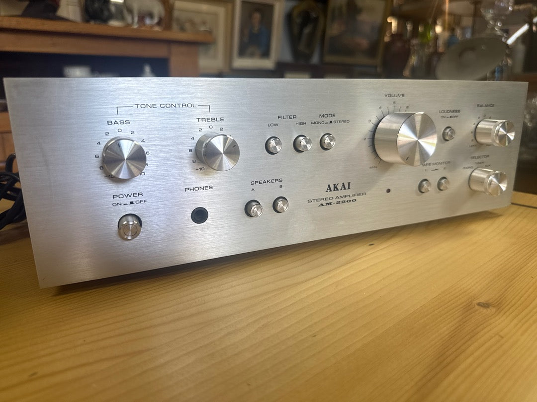 Amplificateur – Akai Am-2200 – Hi-fi – Vintage argenté