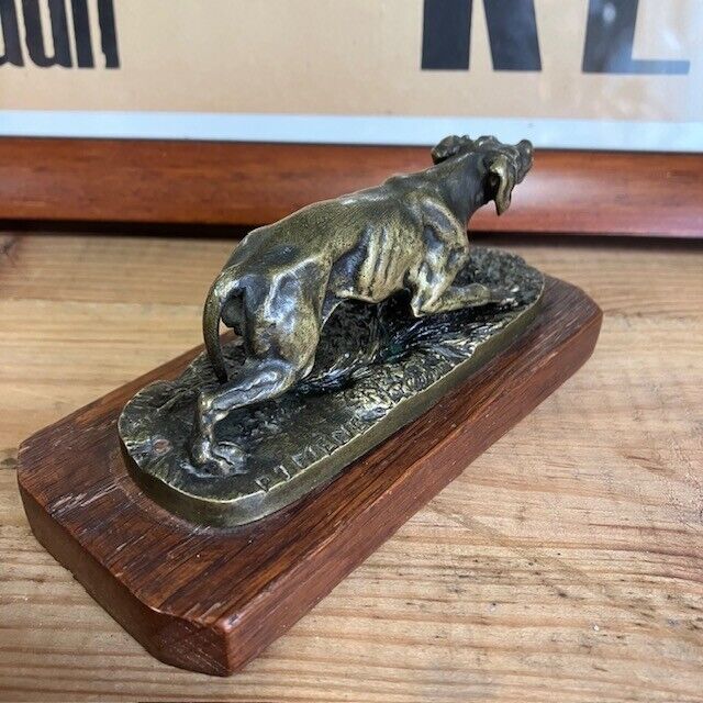 Statue en Bronze Animalier Chien De Chasse signé Pierre-Jules Méne