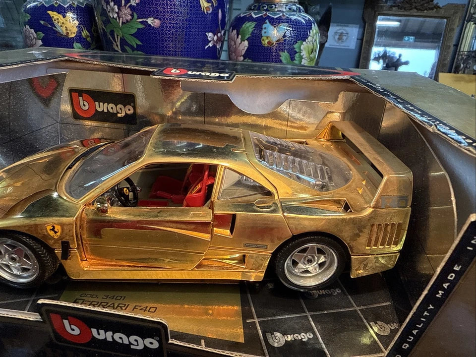 ferrari F40 1987 Cod. 3401 Gold Collection Burago 1/18