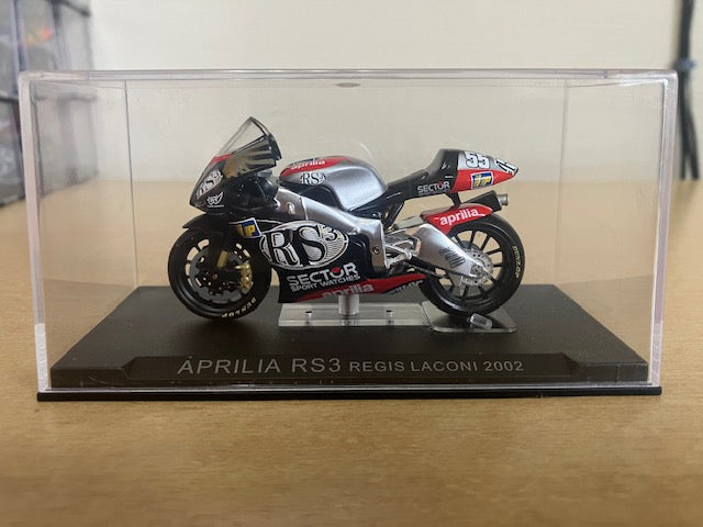 Moto Course Aprilia RS3 Regis Laconi 2002