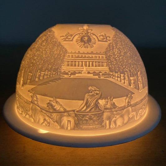 Photophore, Brule Parfum, En biscuit, Décor Versailles, C Brunet