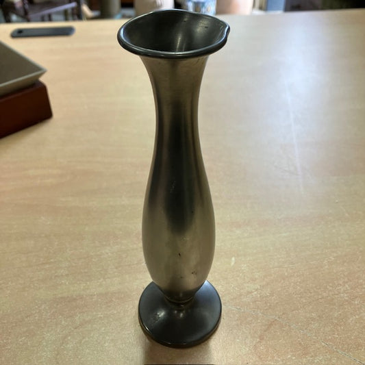 Vase En Etain Soliflore