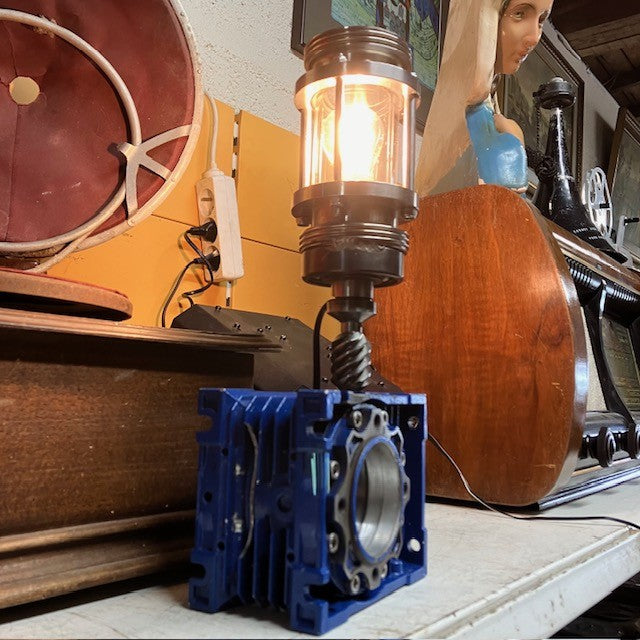 Lampe Industriel Steampunk, Avec Horloge, Artisanal A Poser