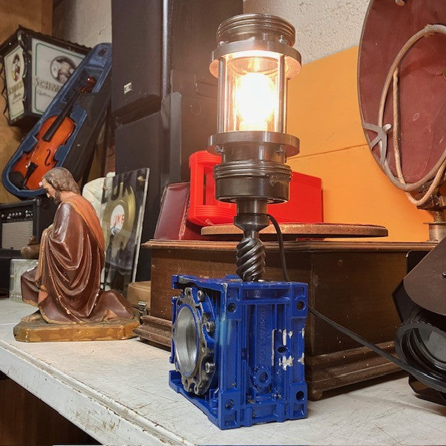 Lampe Industriel Steampunk, Avec Horloge, Artisanal A Poser