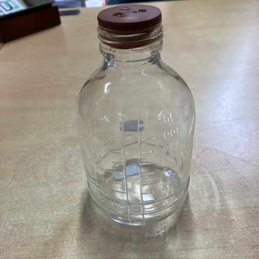 Bouteille En Verre De Mesure Vintage Avec Bouchon En Caoutchouc