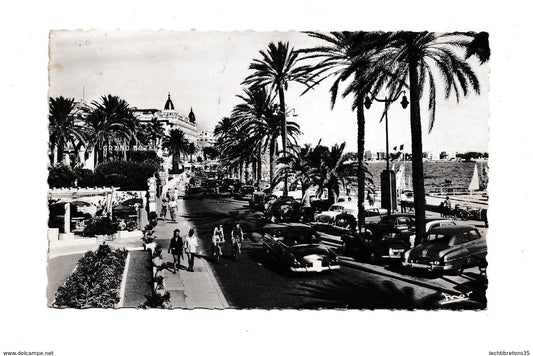 Carte postale - pont valentré la cote d'azur 9818 cannes la croisette grand hôtel vielle voiture
