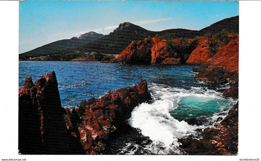 Carte postale - L'esternel rochers rouges vers trayas grottes saint cézaire