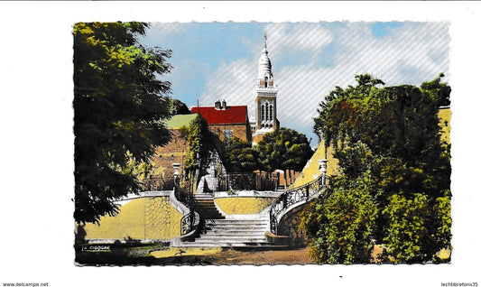 Carte postale -  ALBERT SOMME LE JARDIN PUBLIC ET LA BASILIQUE 80.016.09