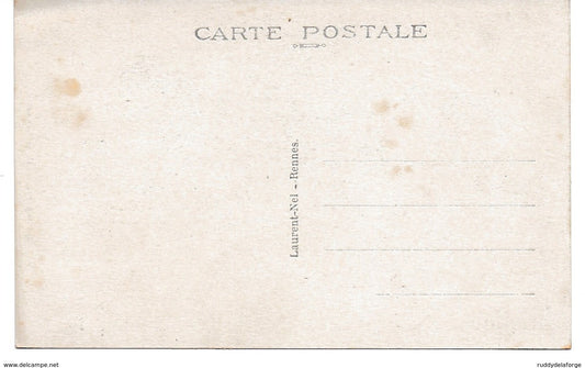 Carte postale - QUIMPERLE UN TOUR DE DANSE BRETAGNE