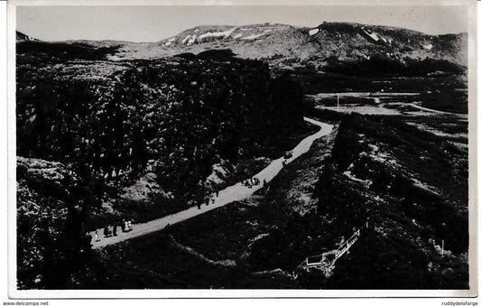 Carte postale - THINGVELLIR ancient site of the althing iceland