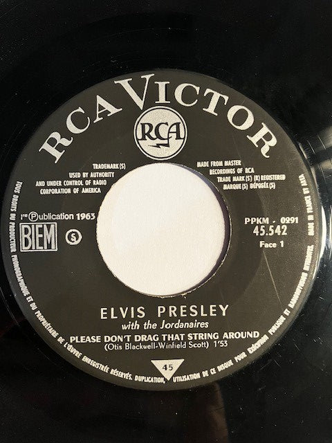 SP Elvis Presley – Please Don't Drag That String